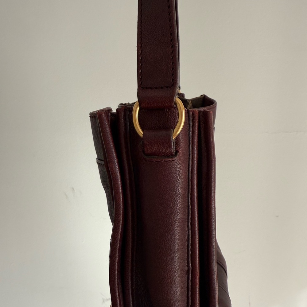 Yves Saint Laurent Burgundy Leather Shoulder Bag - Picture 6 of 10